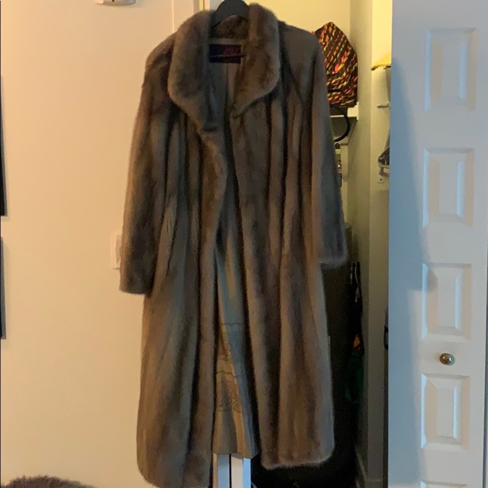 Vintage Rideau Brown mink fur coat Nova Scotia
